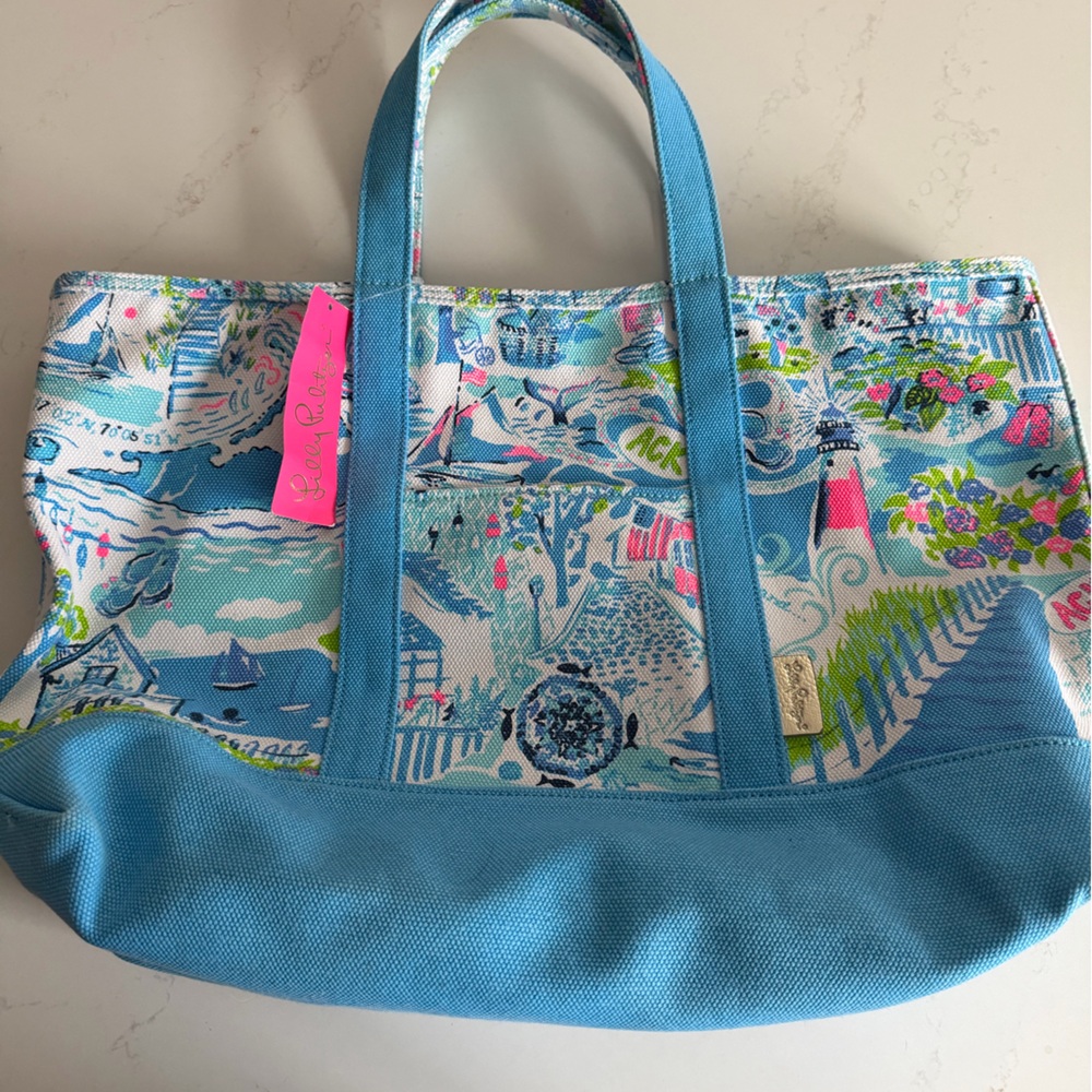NWT Lilly Pulitzer Mercato Tote- Lilly loves Nantucket - Picture 2 of 4